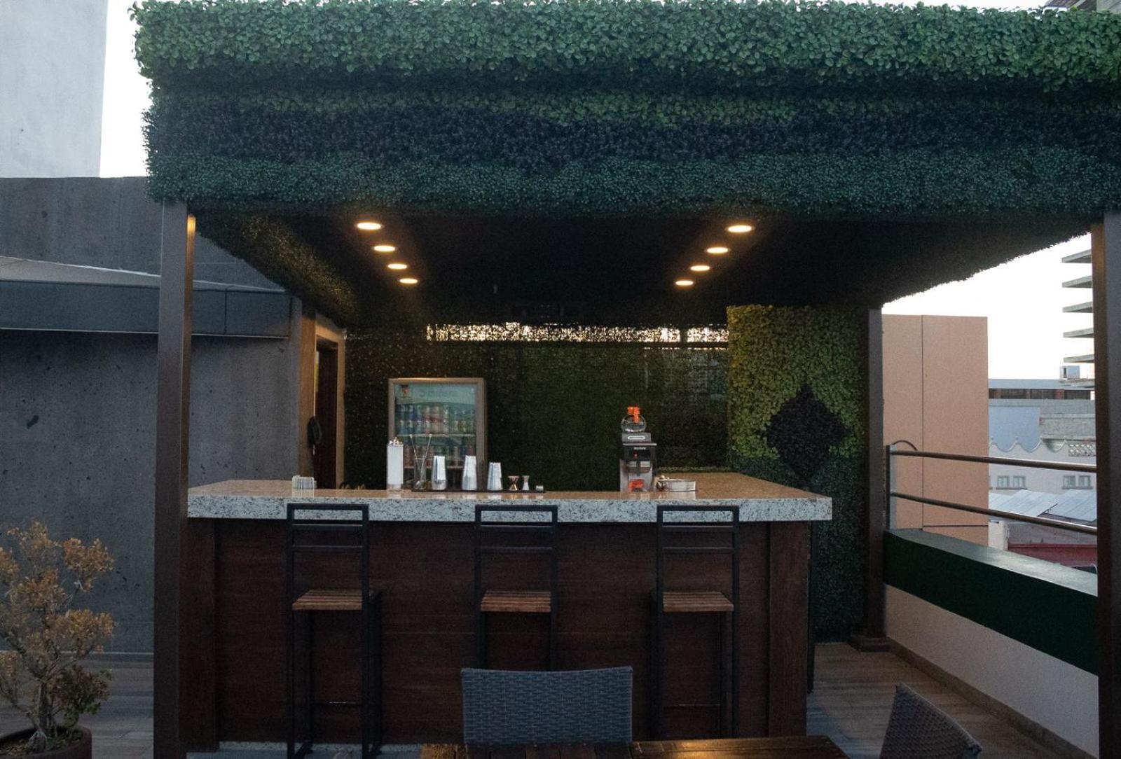 Hotel Grand One Plaza Tijuana Bagian luar foto